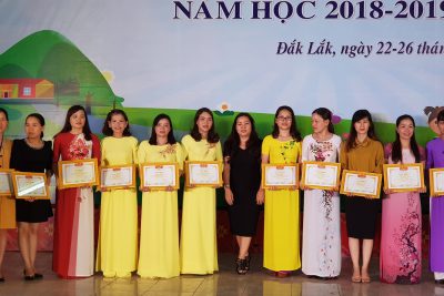 Nhân viên thư viện cấp tiểu học thị xã Buôn Hồ tham gia Hội thi “Nhân viên thư viện giỏi cấp tiểu học tỉnh Đăk Lăk”