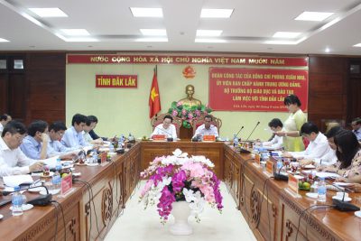 Đoàn công tác của Bộ Giáo dục và Đào tạo làm việc tại tỉnh Đắk Lắk